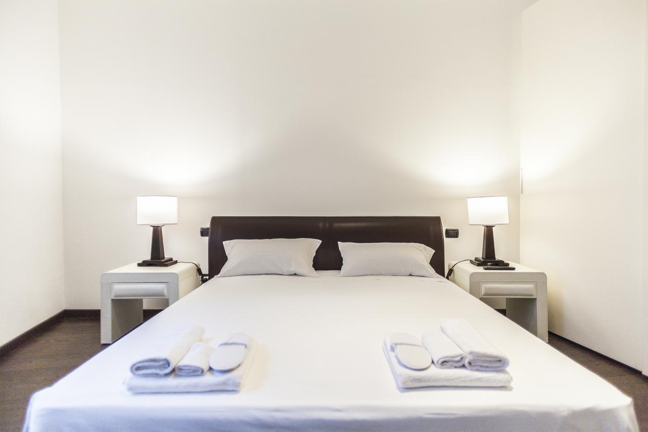 Hemeras Boutique Homes - Design Apartments In Milan Center Dış mekan fotoğraf