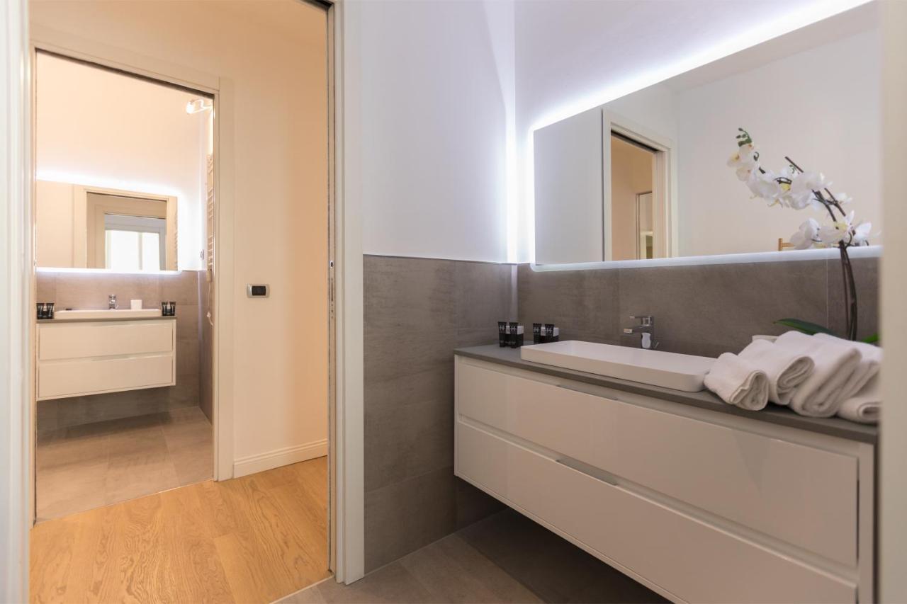 Hemeras Boutique Homes - Design Apartments In Milan Center Dış mekan fotoğraf